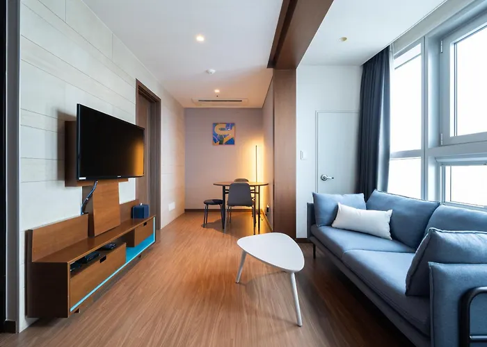 Urbanstay Haeundae Station 公寓