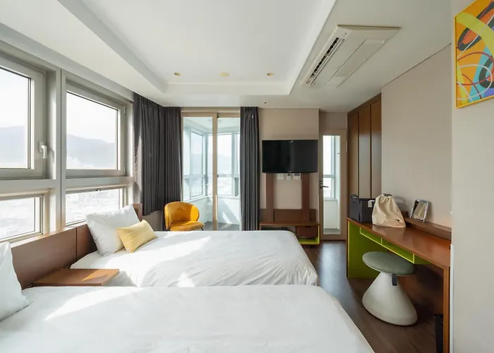 Urbanstay Haeundae Station 公寓 *