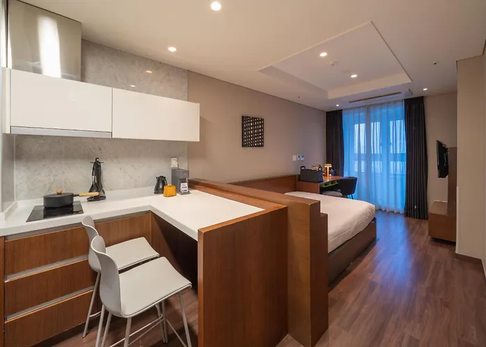 Urbanstay Haeundae Station *