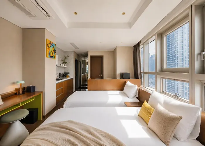 Urbanstay Haeundae Station 公寓